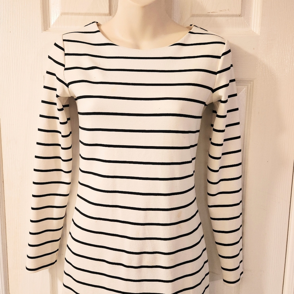 H&M STRIPED LONG SLEEVE DRESS - Picture 5 of 11